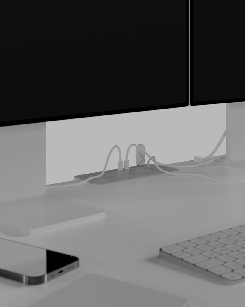 Home office Ideas : Multi- monitor setup